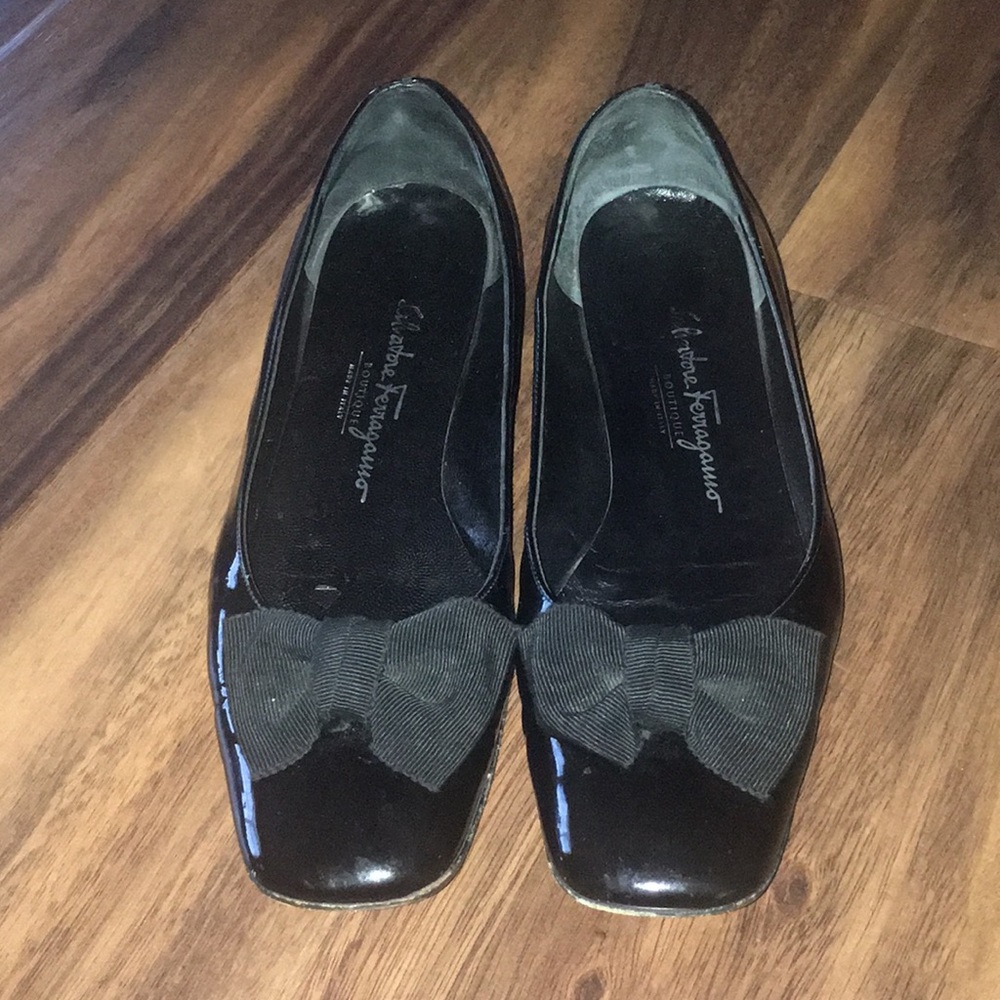 Salvatore Ferragamo Flats with a Bow